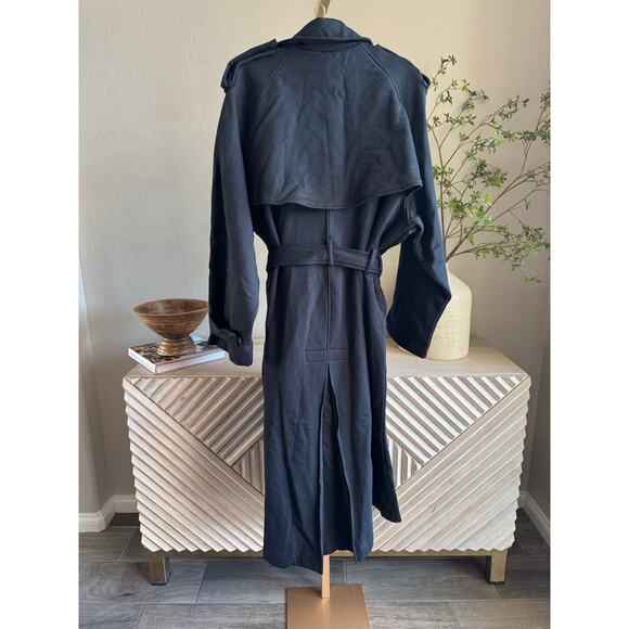 SKIMS Boyfriend Fleece Trench Coat Black Small NWT $248 - Picture 8 of 12